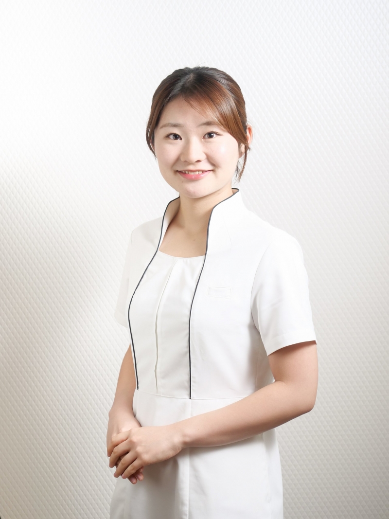 酒井里紗